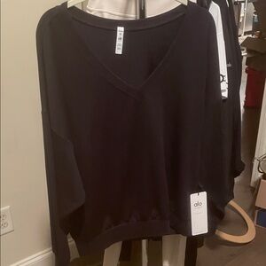 Alo Yoga vneck align pullover
